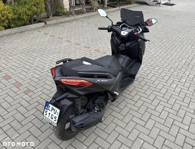 Yamaha X-max - 10