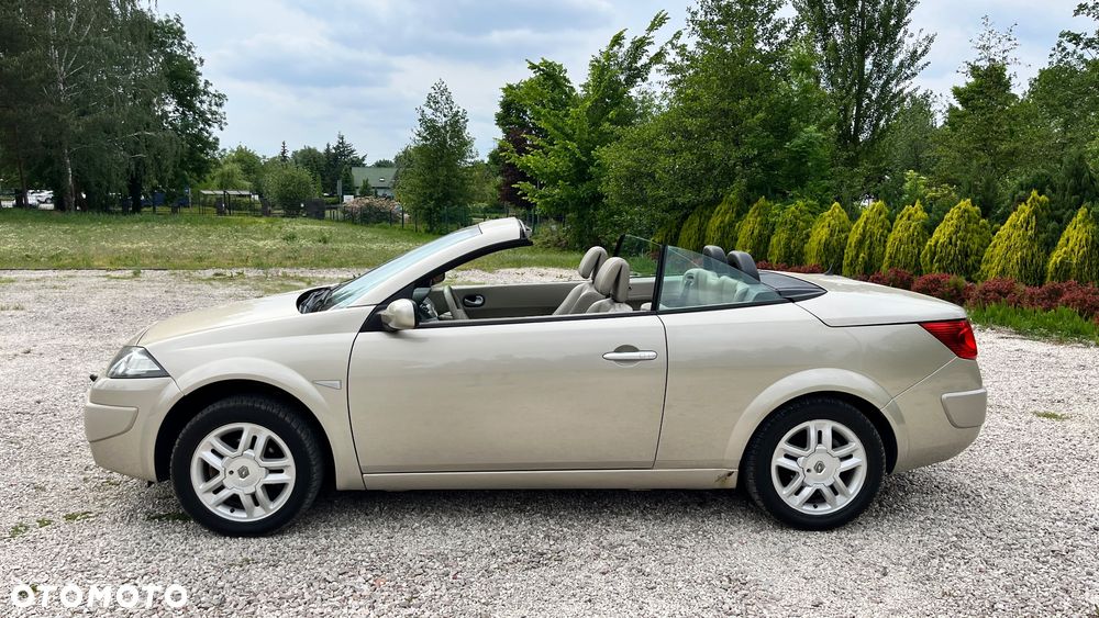 Renault Megane 2.0 16V Dynamique - 19