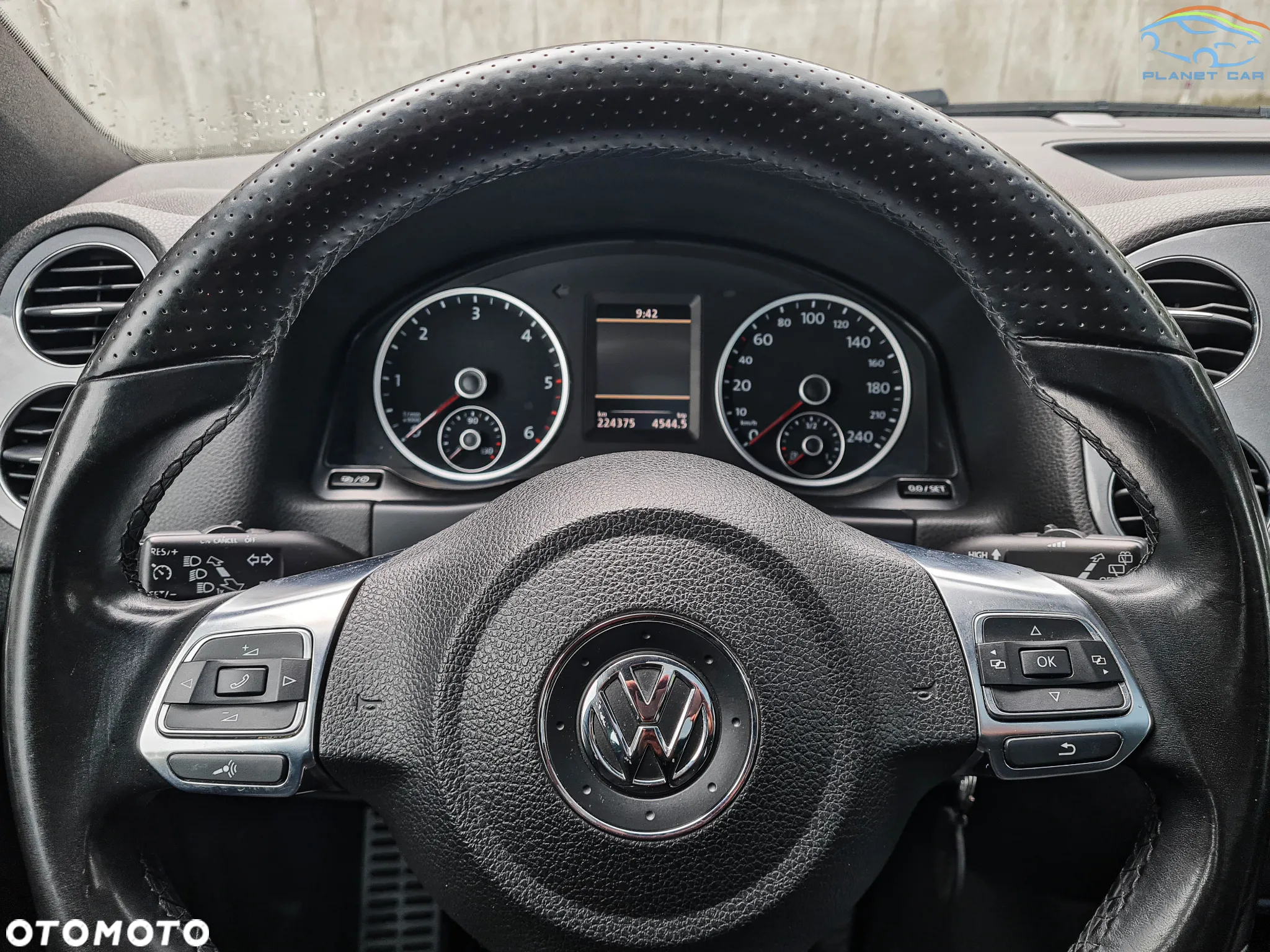 Volkswagen Tiguan 2.0 TDI 4Mot R-Style DSG - 28
