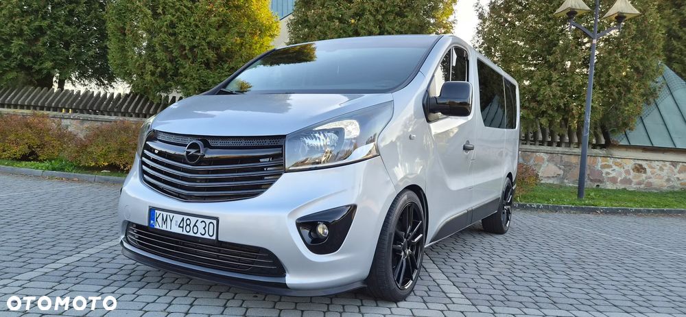 Opel Vivaro 2016 photo 2
