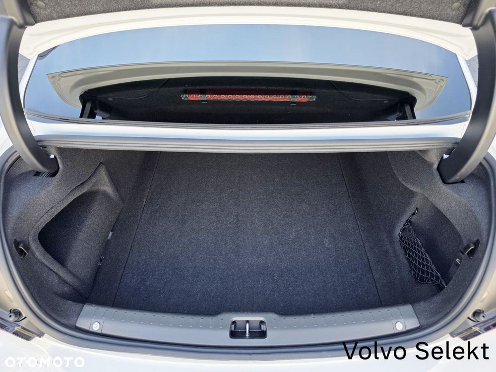 Volvo S90 - 18