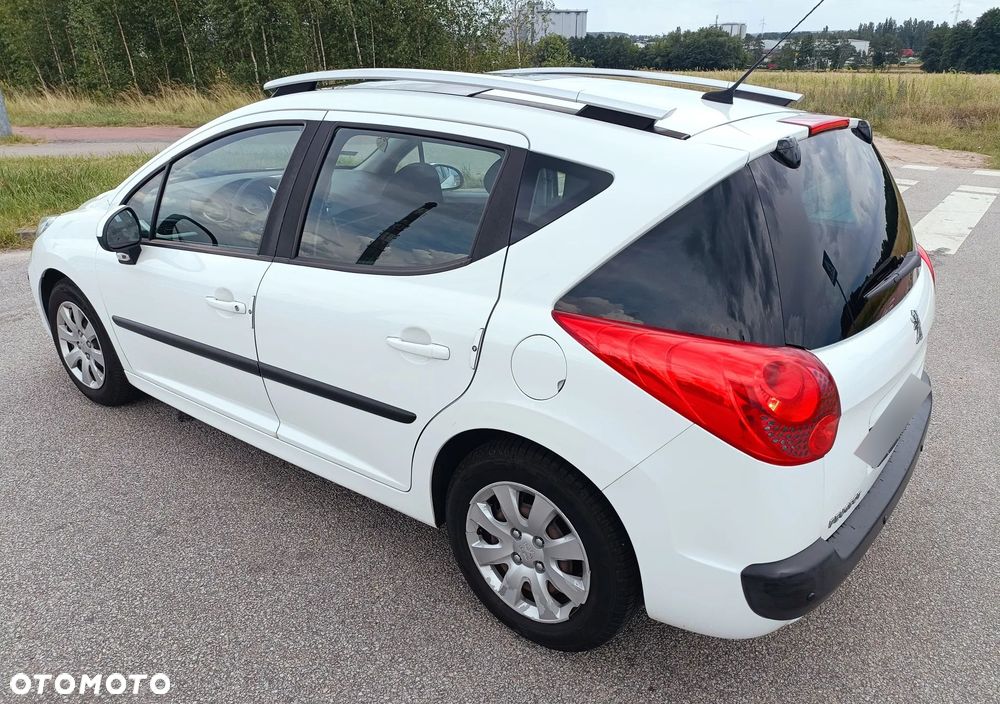 Peugeot 207 1.4 Presence - 3