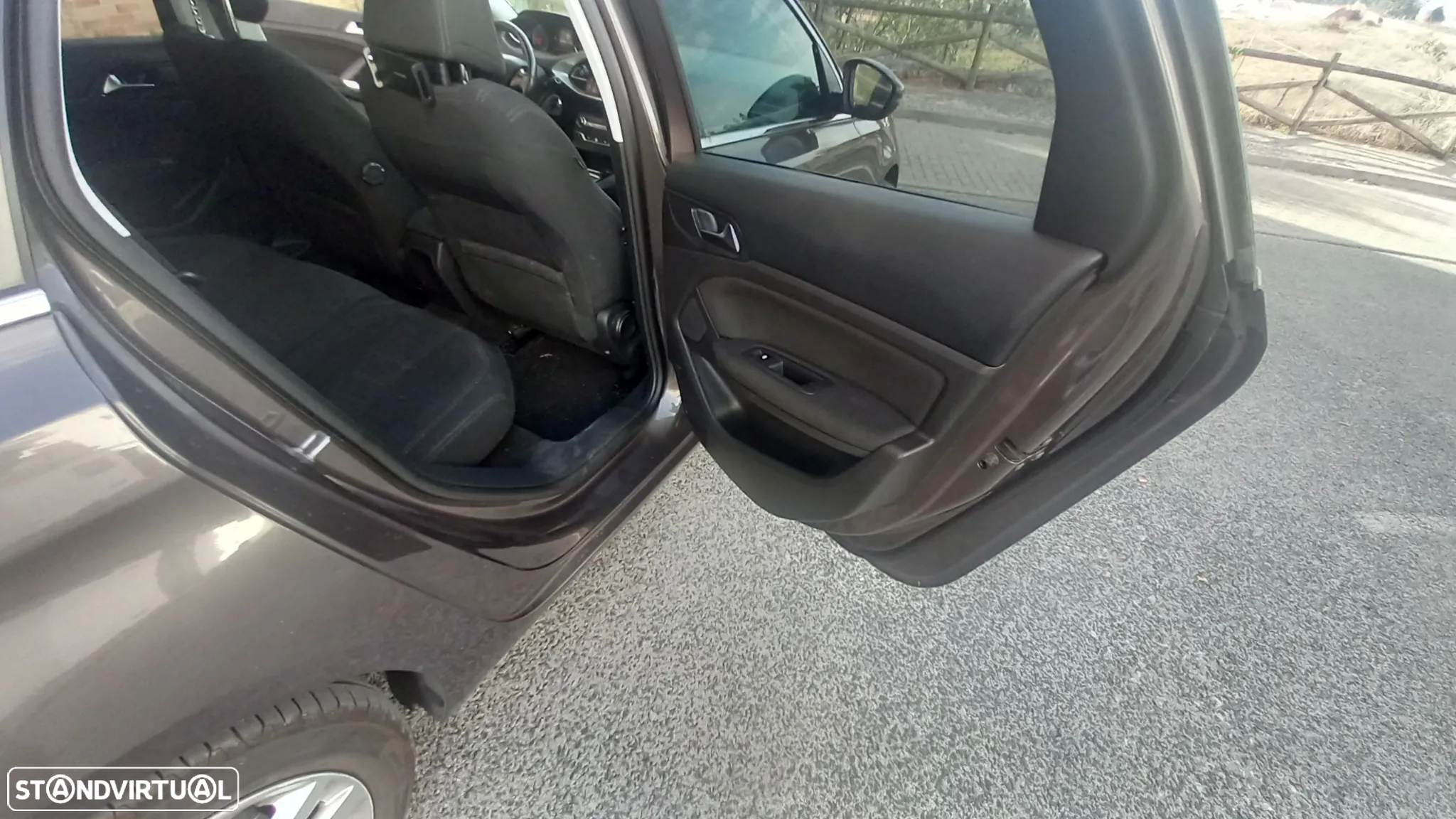 Peugeot 308 SW 1.6 BlueHDi Allure - 17
