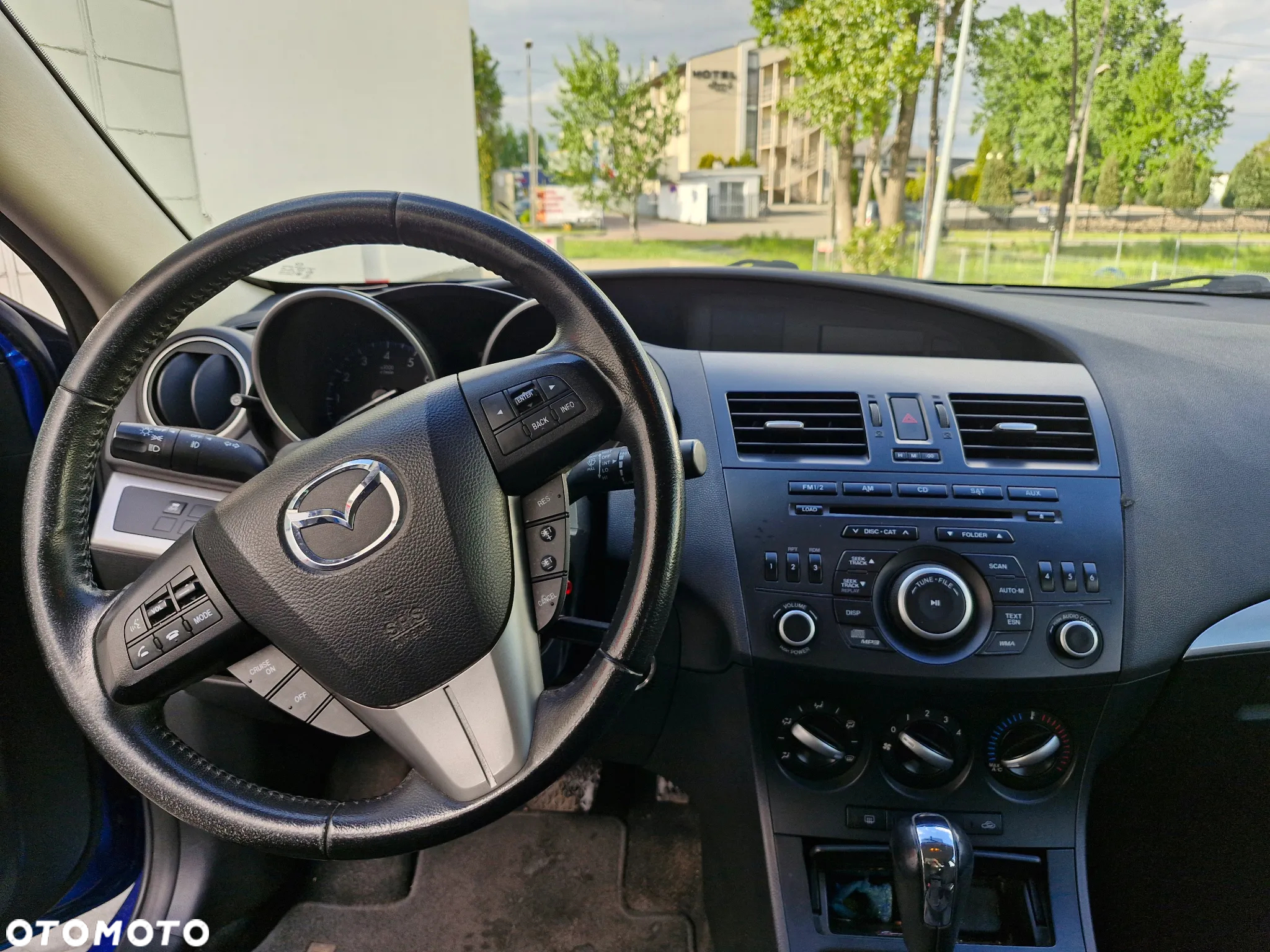 Mazda 3 - 7