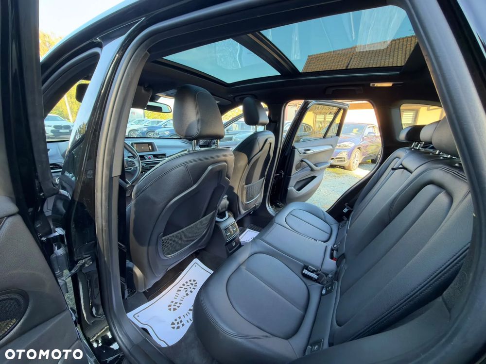 BMW X1 - 24