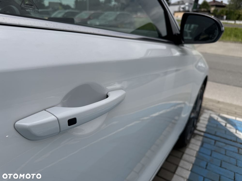 Hyundai i30 1.5 T-GDI 48V Smart - 8