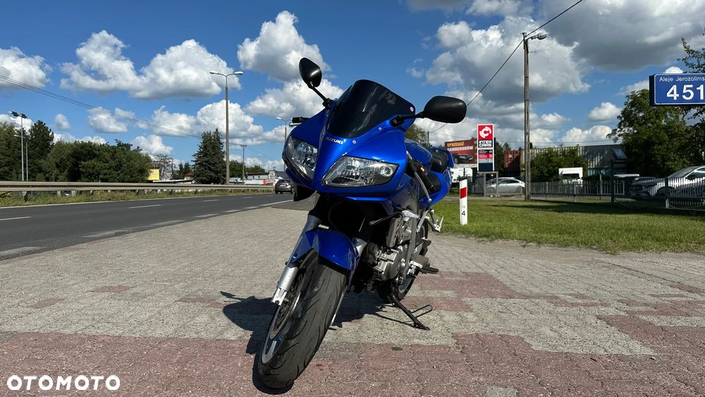 Suzuki SV - 6