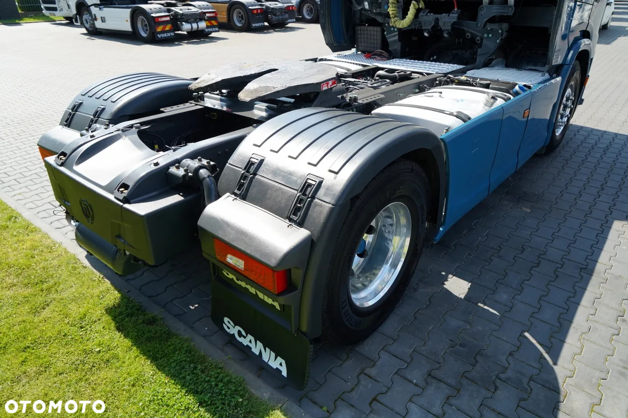 Scania S 500 / RETARDER / KLIMA POSTOJOWA / CAŁA NA PODUSZKACH  / OPONY 100% / ALUFELGI / BOGATE WYPOSAŻENIE / SPROWADZONA / PO KONTRAKCIE SERWISOWYM - 15