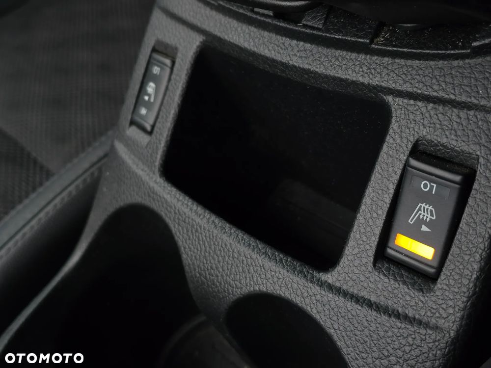 Nissan Qashqai 1.6 dCi Tekna - 32