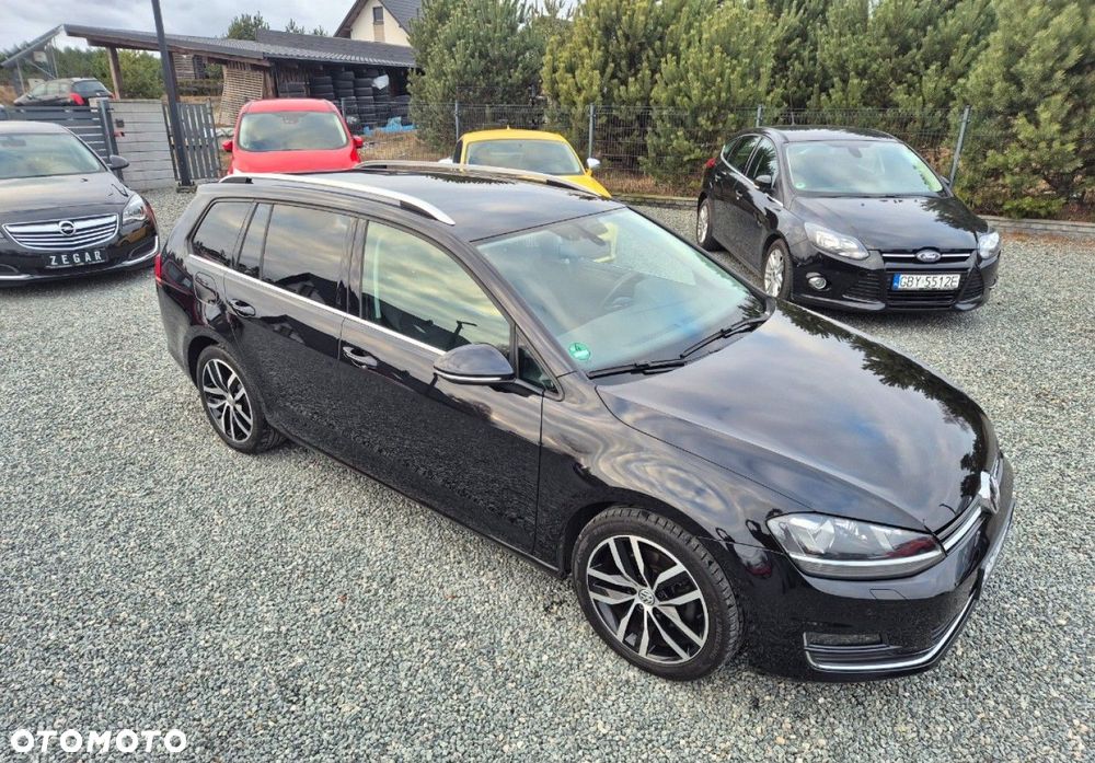 Volkswagen Golf - 25