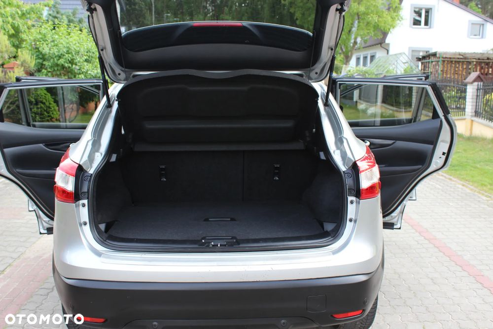 Nissan Qashqai 1.6 dCi Xtronic TEKNA - 37