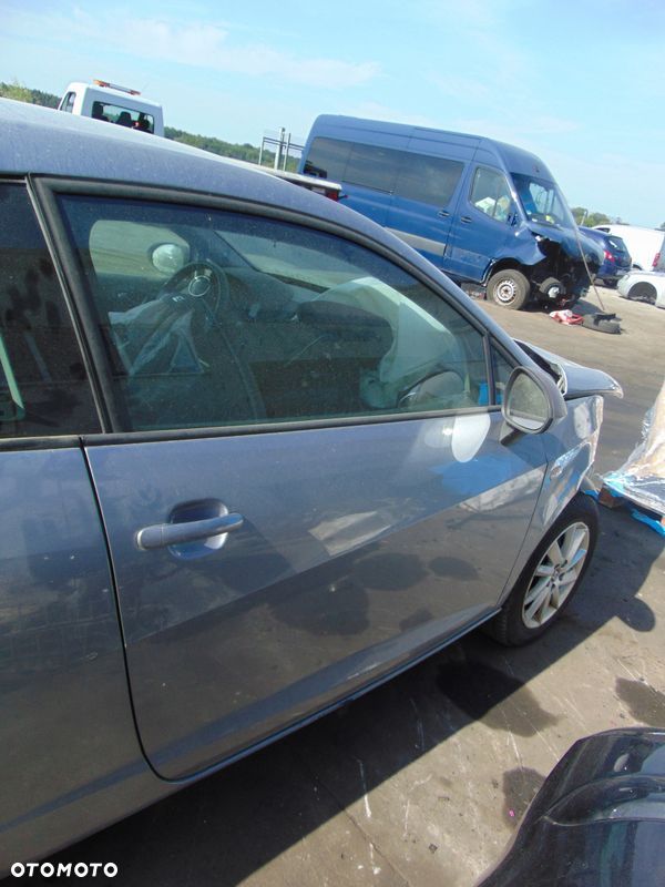 DRZWI PRAWE PRZÓD PRZEDNIE IBIZA IV 6J 3D LY7H - 1