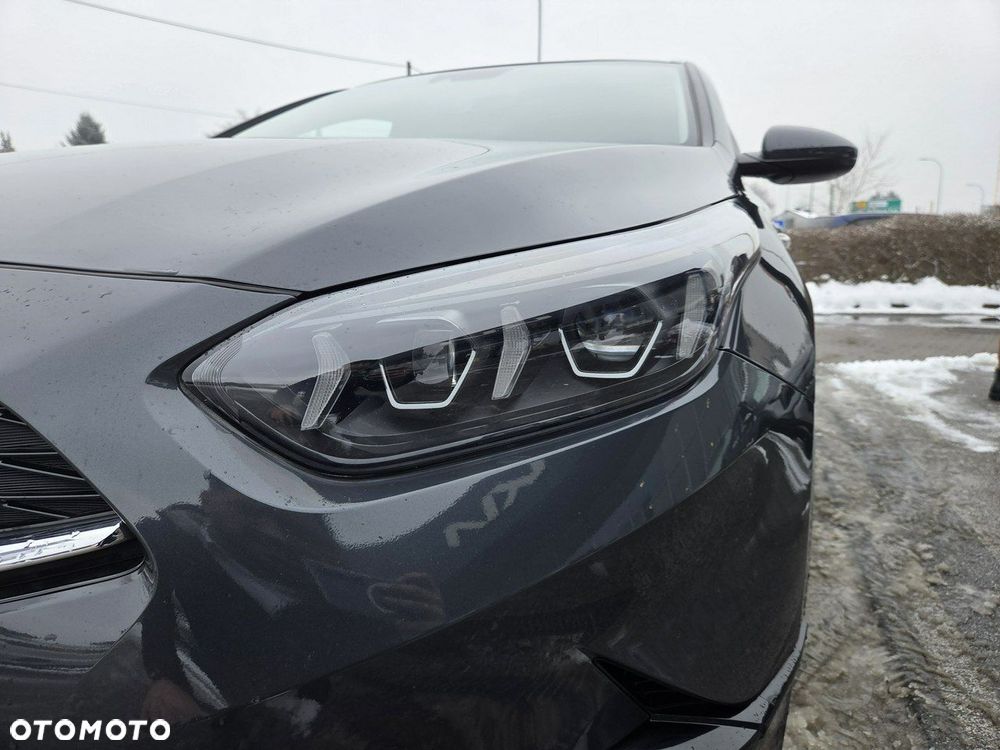 Kia Ceed 1.5 T-GDI M - 19