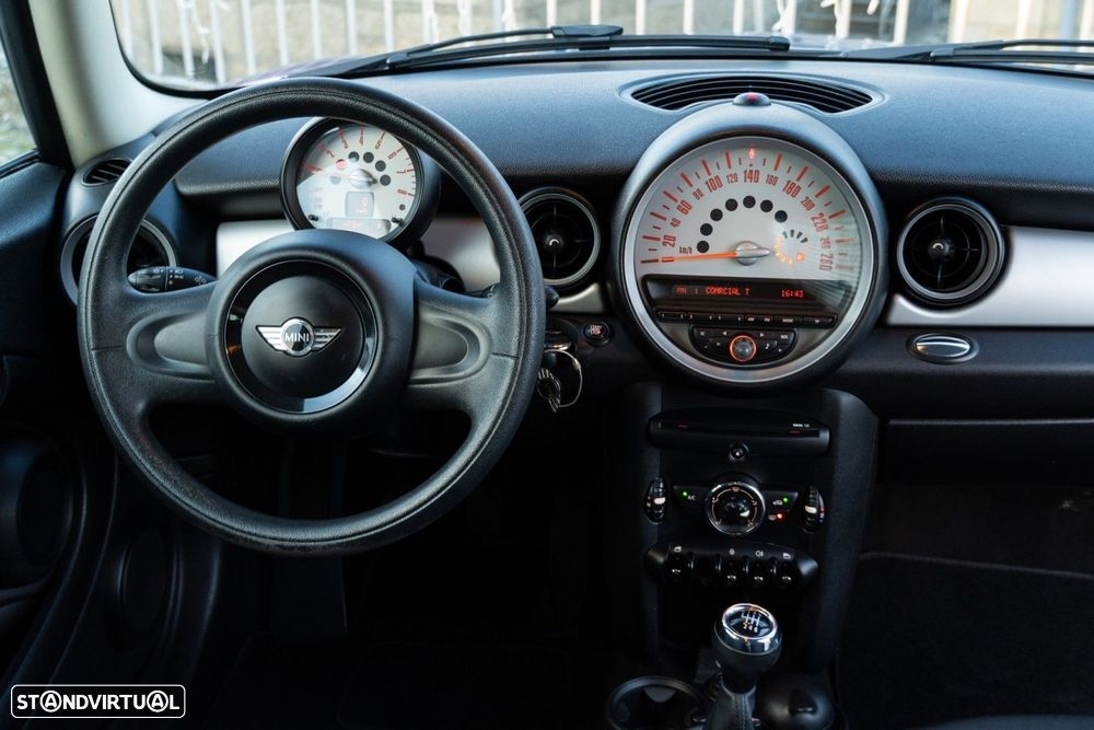 MINI 3 Portas One 1.6 - 8