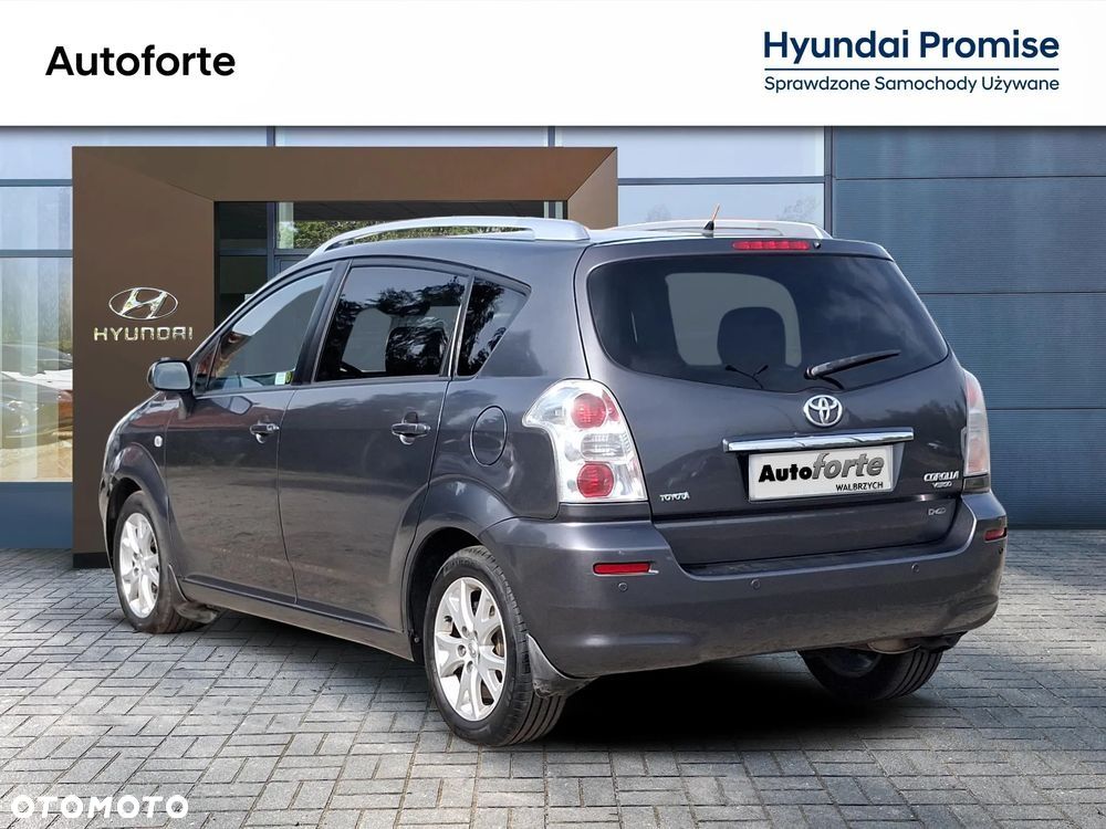 Toyota Corolla Verso 2.2 D-4D Premium + 7os - 3