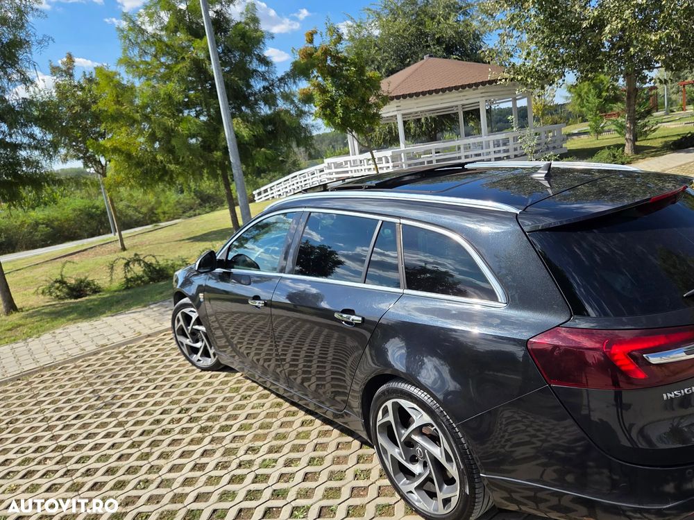 Opel Insignia - 10