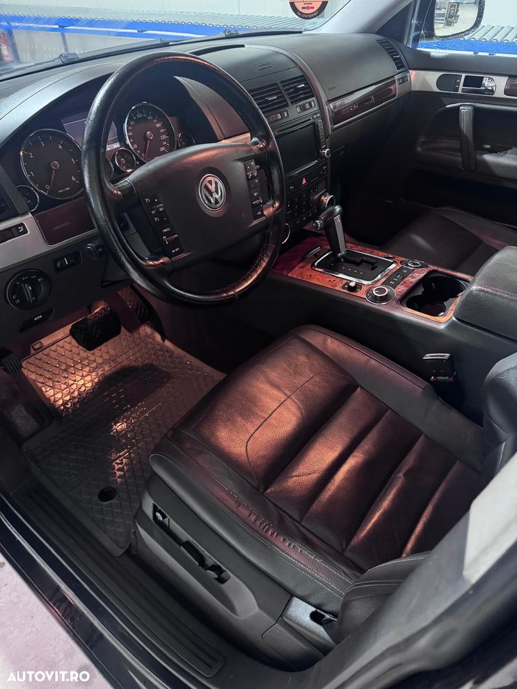 Volkswagen Touareg - 5