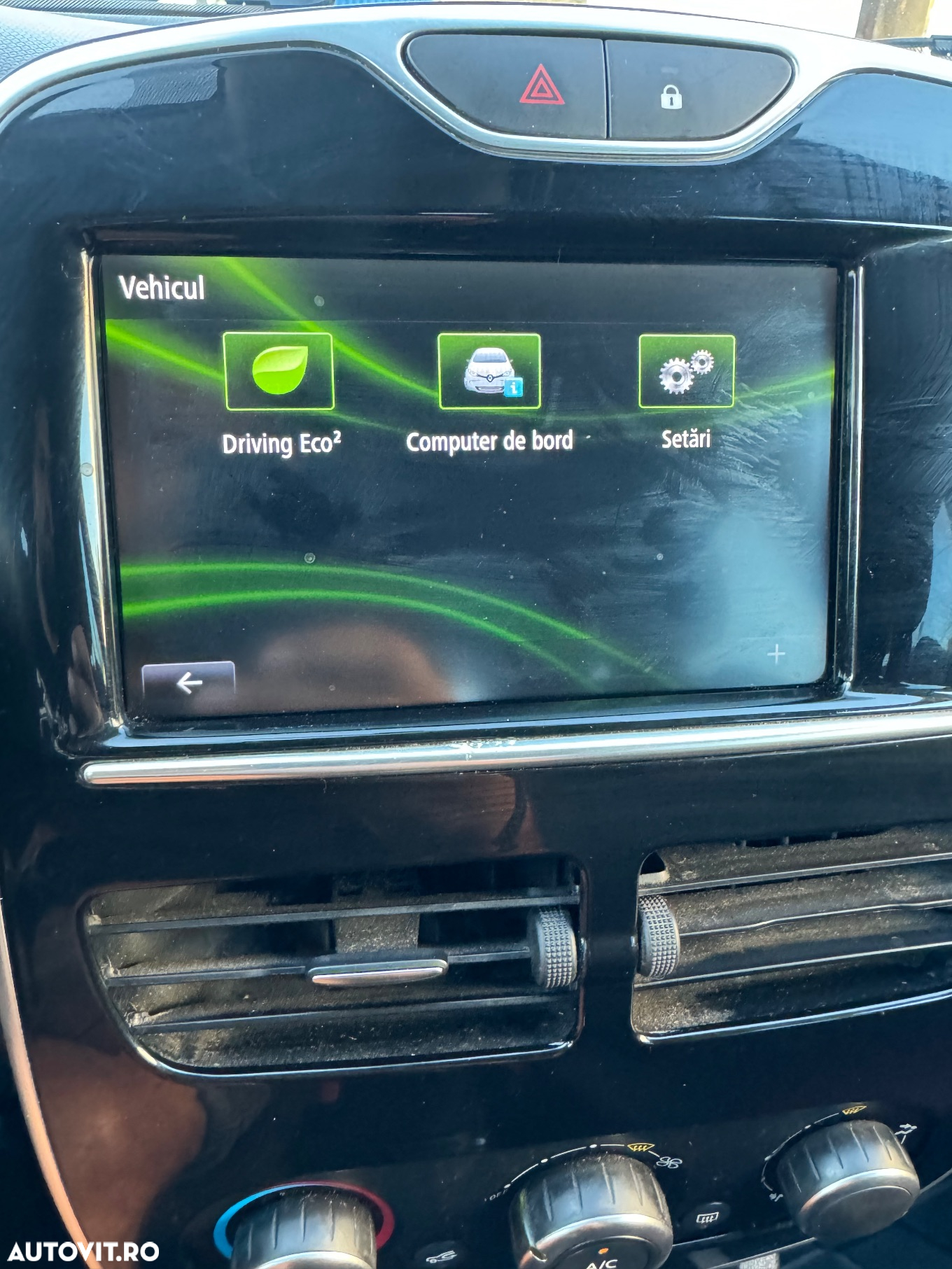 Renault Clio (Energy) dCi 90 Bose Edition - 29