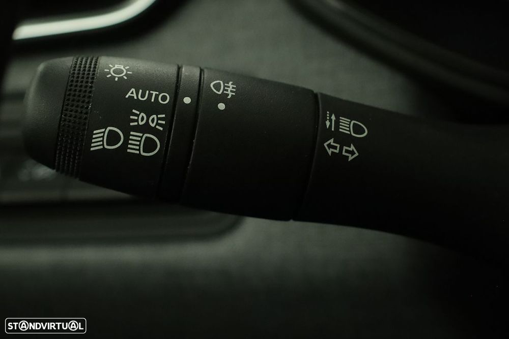 Mitsubishi Colt 1.0 MPI-T Invite - 16