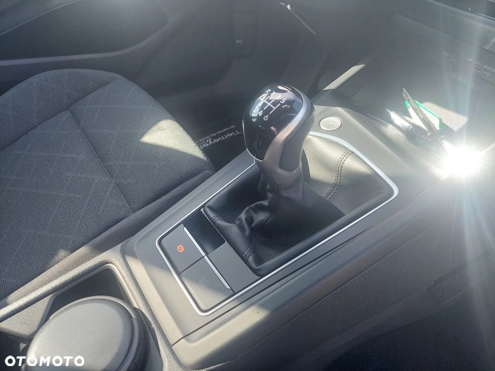 Volkswagen Golf 1.5 TSI Life Plus - 28
