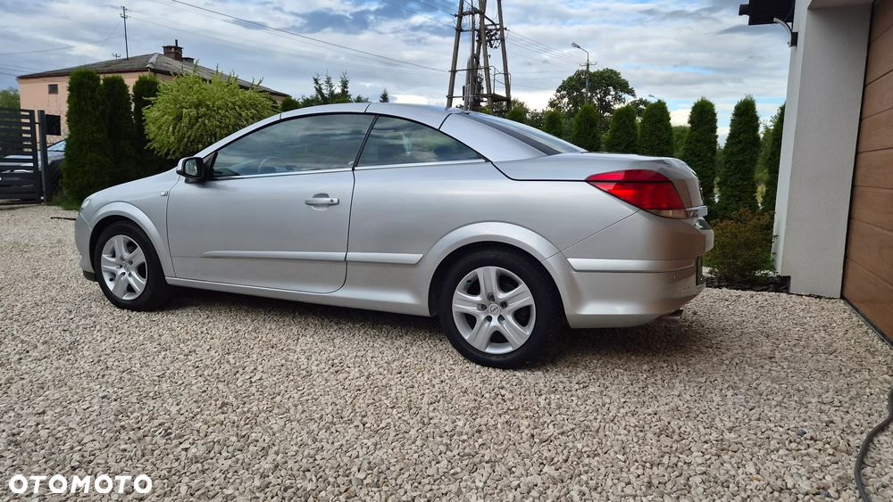 Opel Astra 1.8 Edition - 16