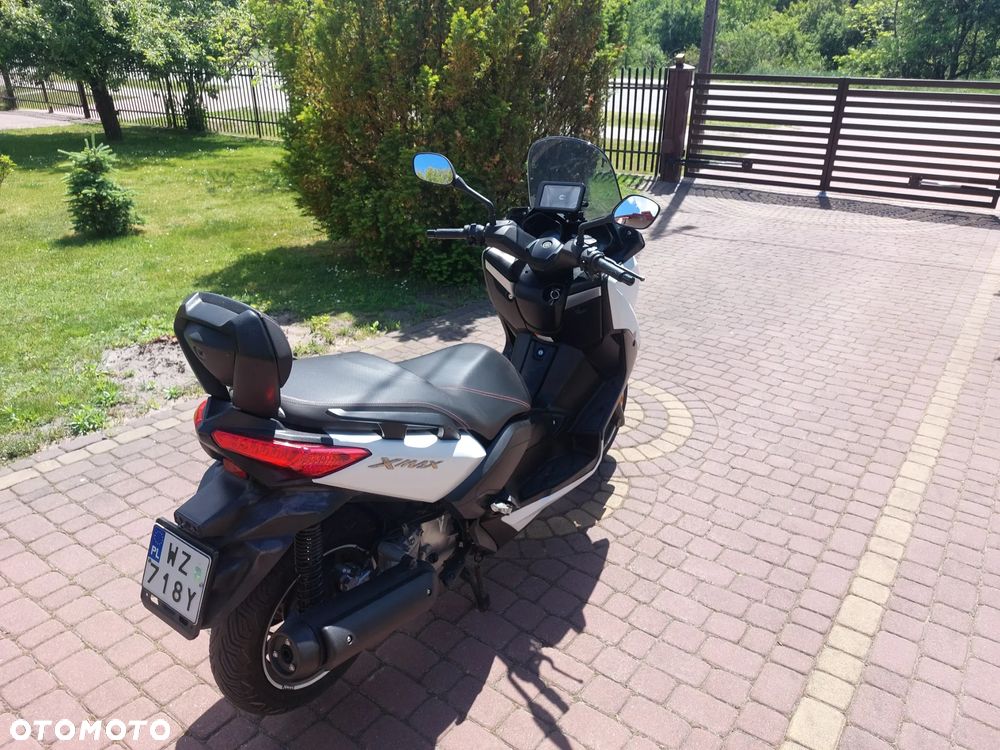 Yamaha X-max - 3