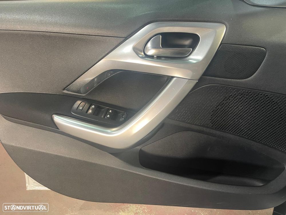 Peugeot 2008 PureTech 110 Stop&Start Crossway - 44