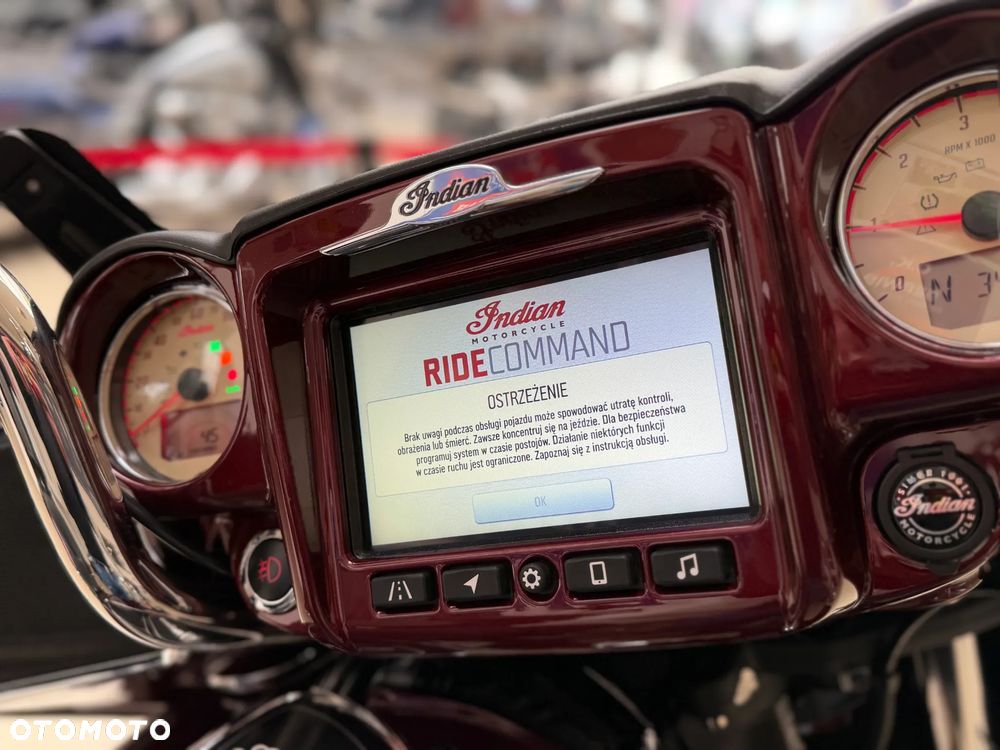 Indian Roadmaster - 33