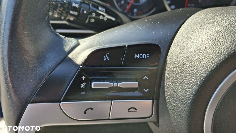 Hyundai Elantra - 17