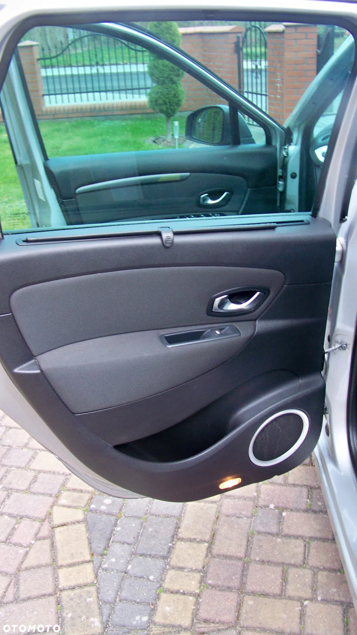Renault Grand Scenic TCe 130 Bose Edition - 14