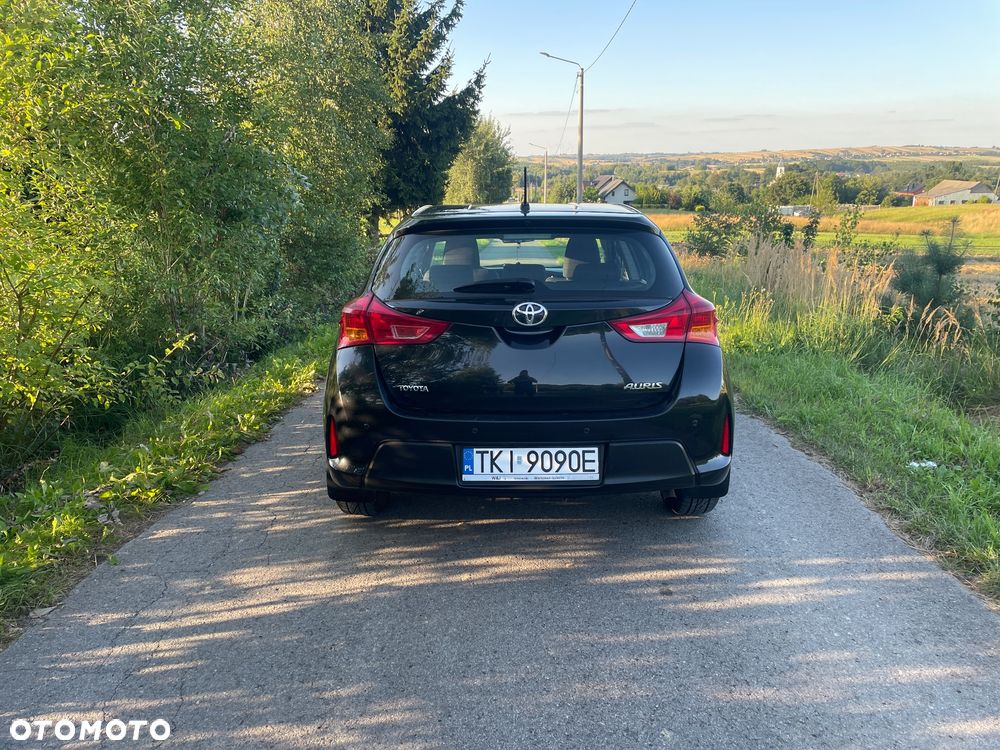 Toyota Auris 1.4 D-4D Active - 3