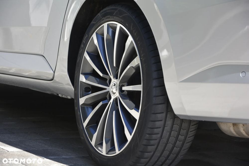 Skoda Superb 2.0 TSI 4x4 L&K DSG - 6