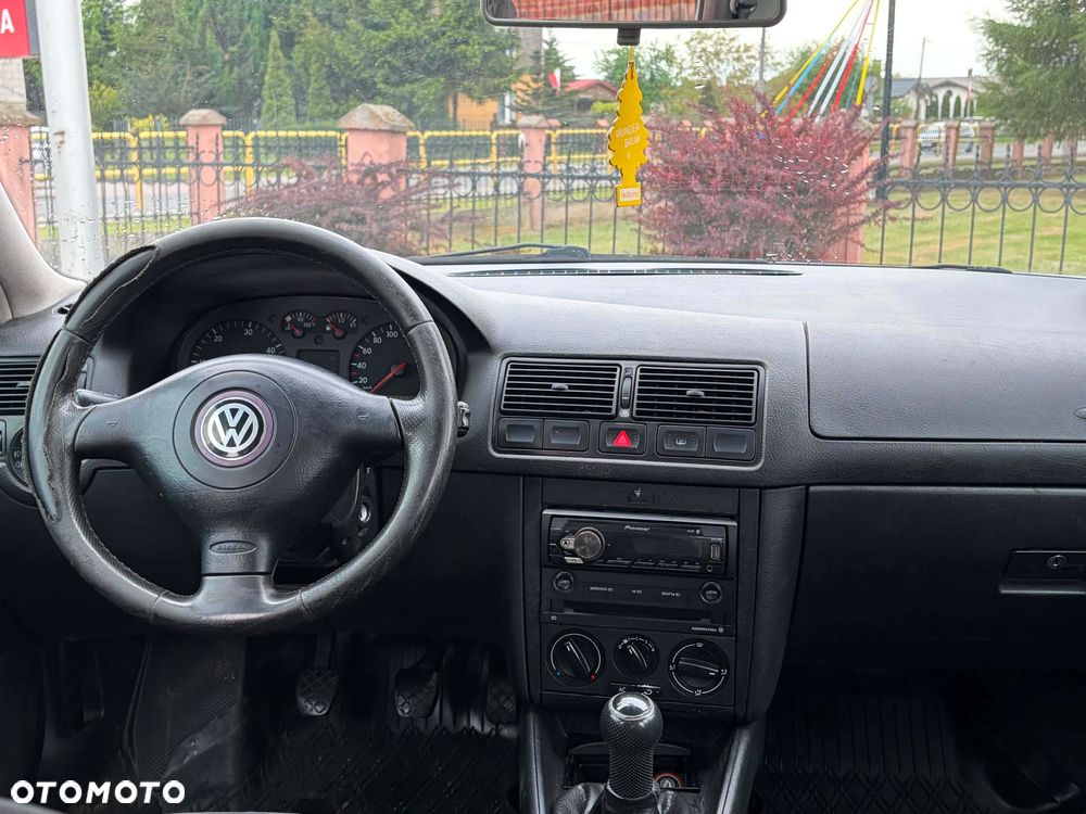 Volkswagen Golf 1.9 CL TDI - 10