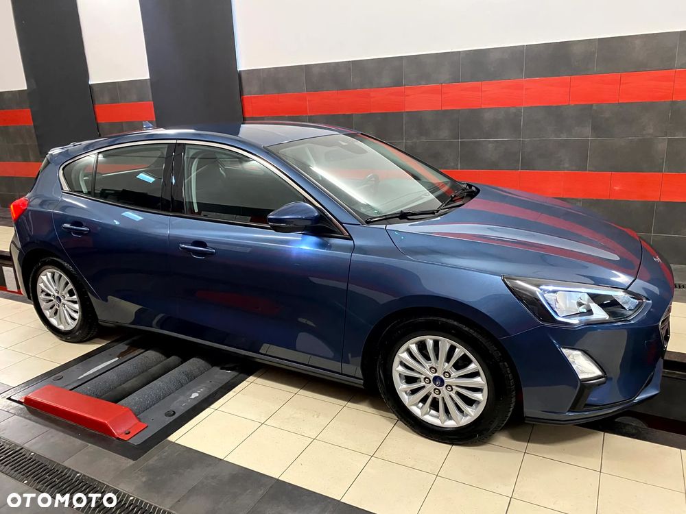 Ford Focus 1.5 EcoBlue Start-Stopp-System COOL&CONNECT DESIGN - 6