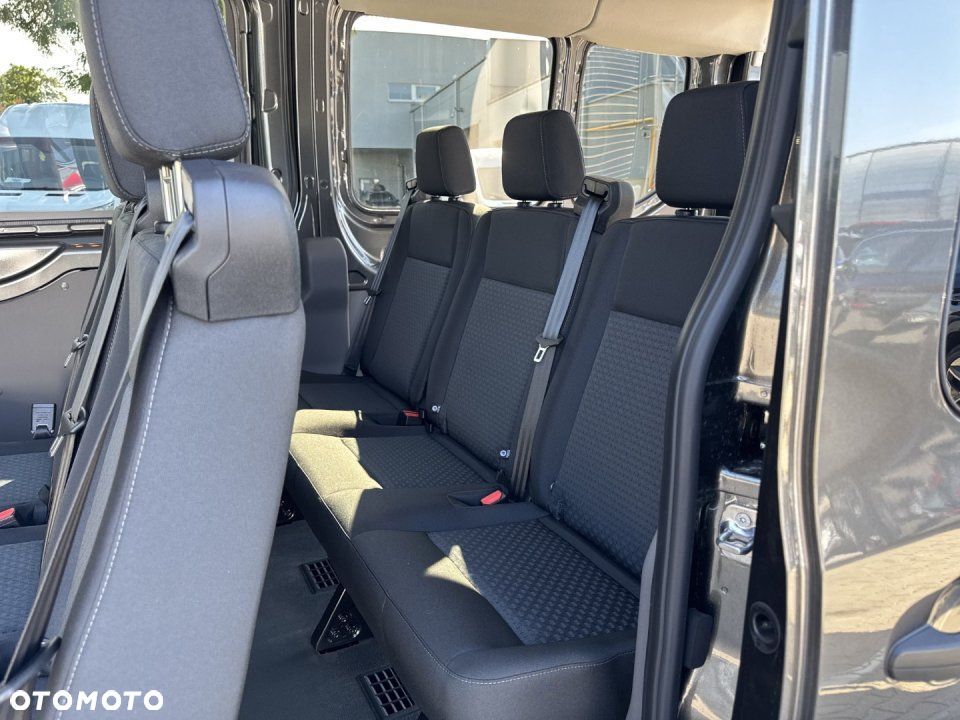 Ford Transit - 19