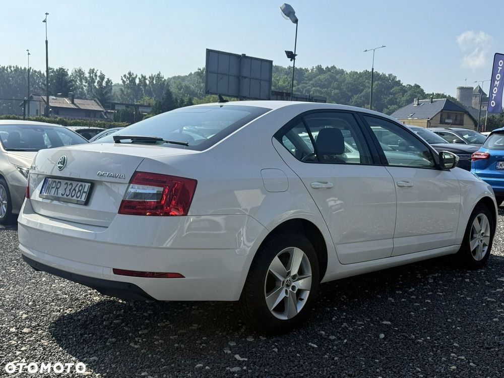 Skoda Octavia 1.0 TSI Ambition - 4