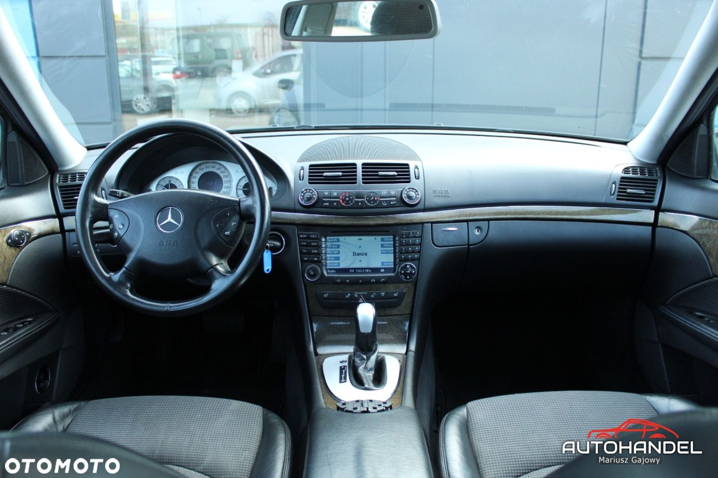 Mercedes-Benz Klasa E - 7