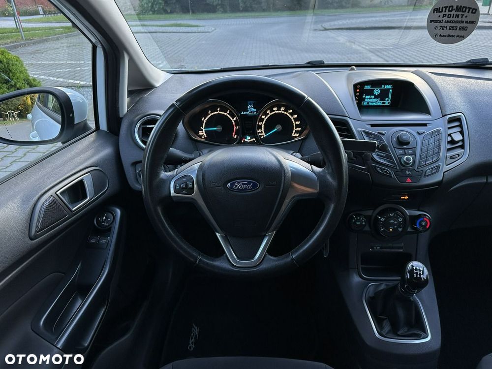 Ford Fiesta - 14