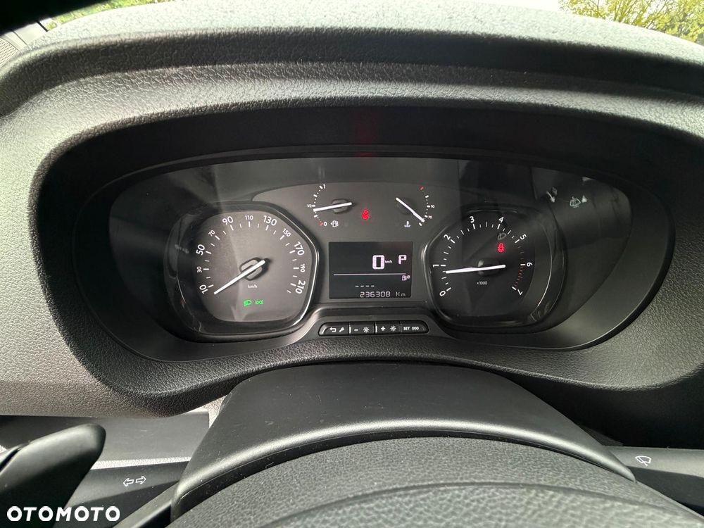 Peugeot EXPERT - 30