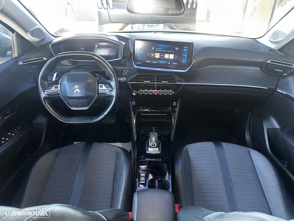 Peugeot 208 1.2 PureTech Allure EAT8 - 31