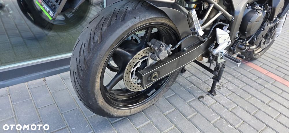 Yamaha FZ6 - 23