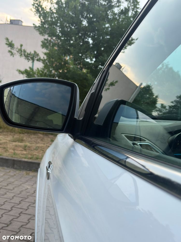 Ford Kuga 2.0 TDCi 4WD Titanium - 17