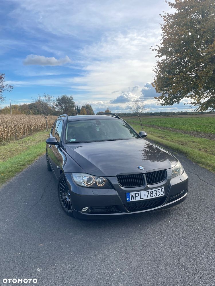 BMW Seria 3 320d - 19