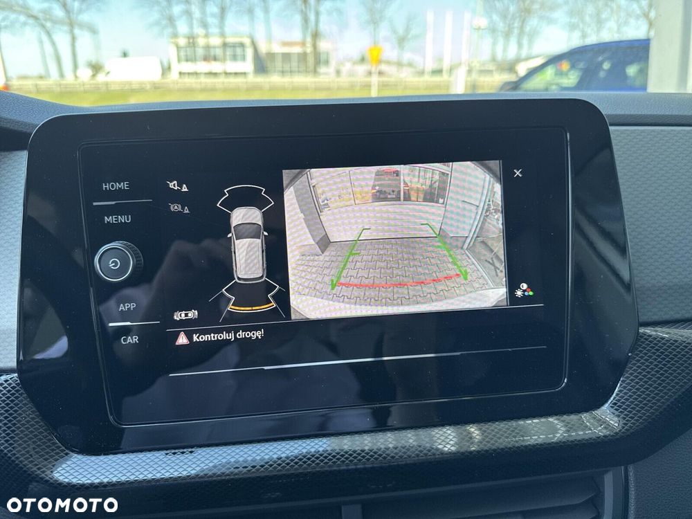 Volkswagen T-Cross - 31