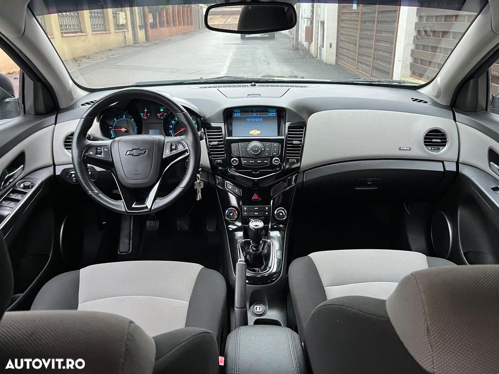 Chevrolet Cruze - 7
