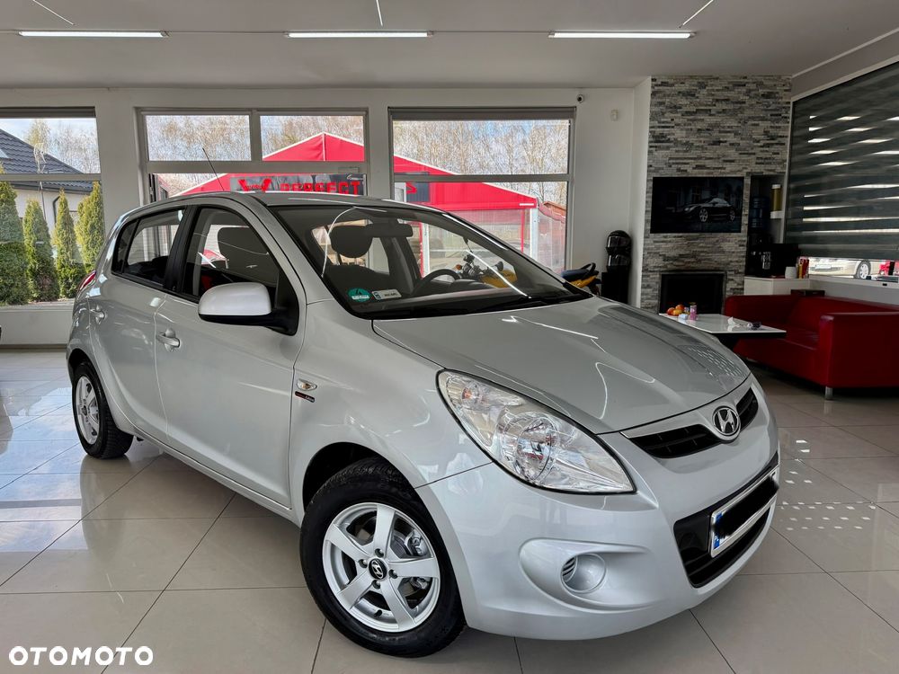 Hyundai i20 ver-1-2-classic-plus - 1