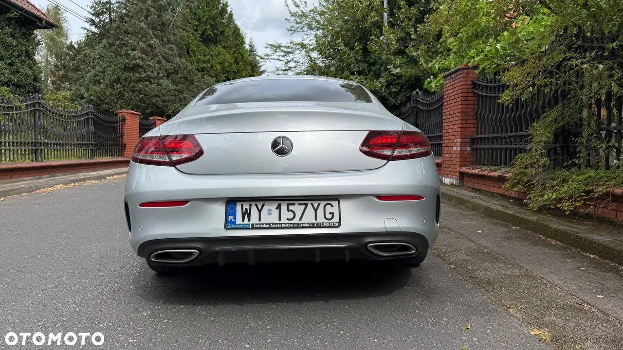 Mercedes-Benz Klasa C 180 Coupe 9G-TRONIC AMG Line - 4