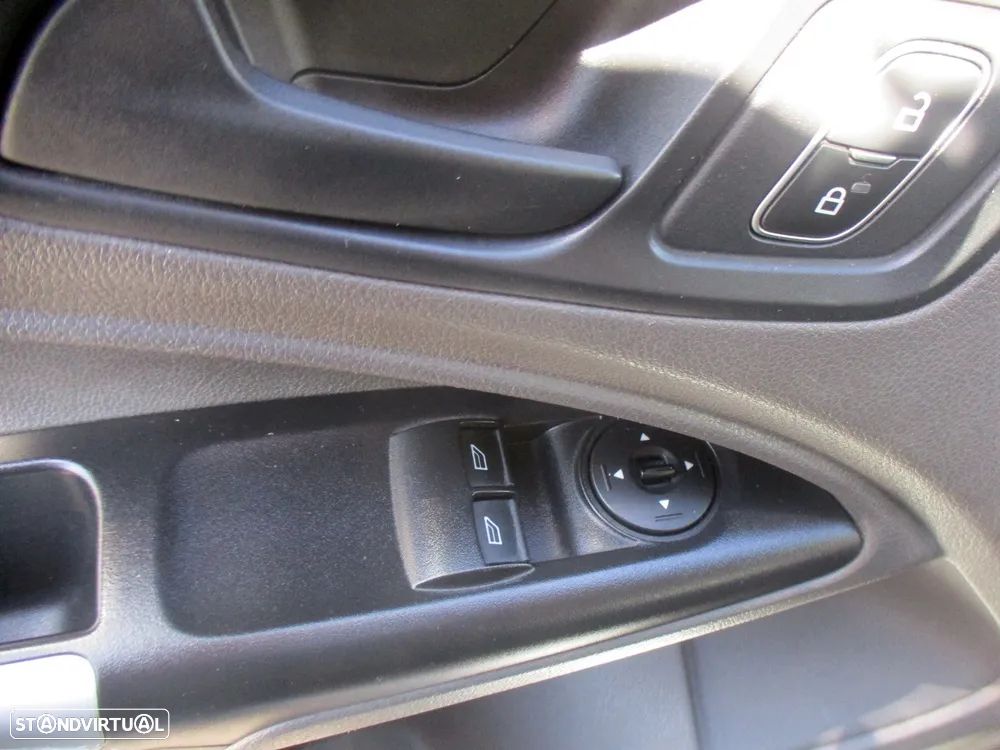 Ford Transit Connect 1.5 Tdci 120cv - 24