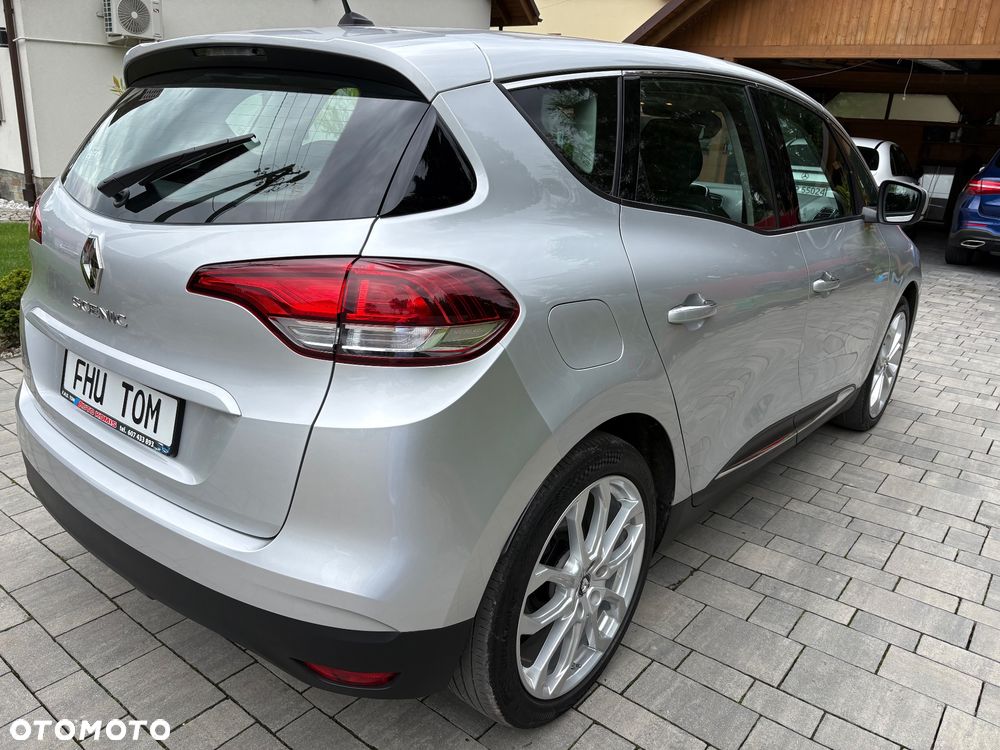 Renault Scenic - 12