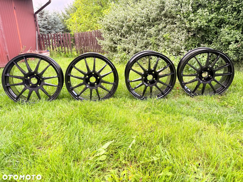OZ Racing Superleggera R19 5x120 8,5J ET40 BMW - 1